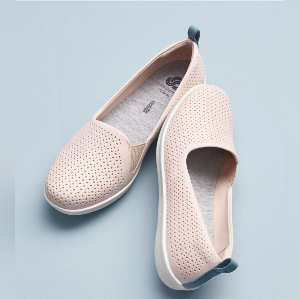 Cloudsteppers By Clarks Ayla Blair Blush Pink Perforated Slip-on Loafers - 9.5